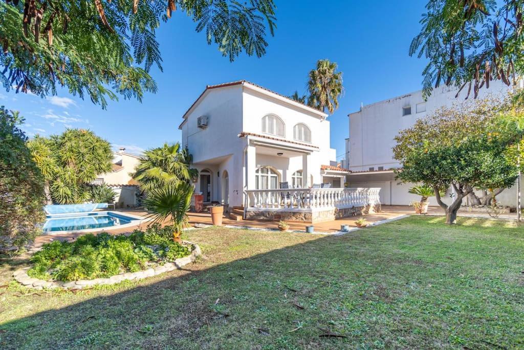 Sm21-Gran Casa De Vacaciones En La Playa, 4 Habitaciones, Climatizada, Piscina, Barbacoa Y Wifi Empuriabrava Extérieur photo